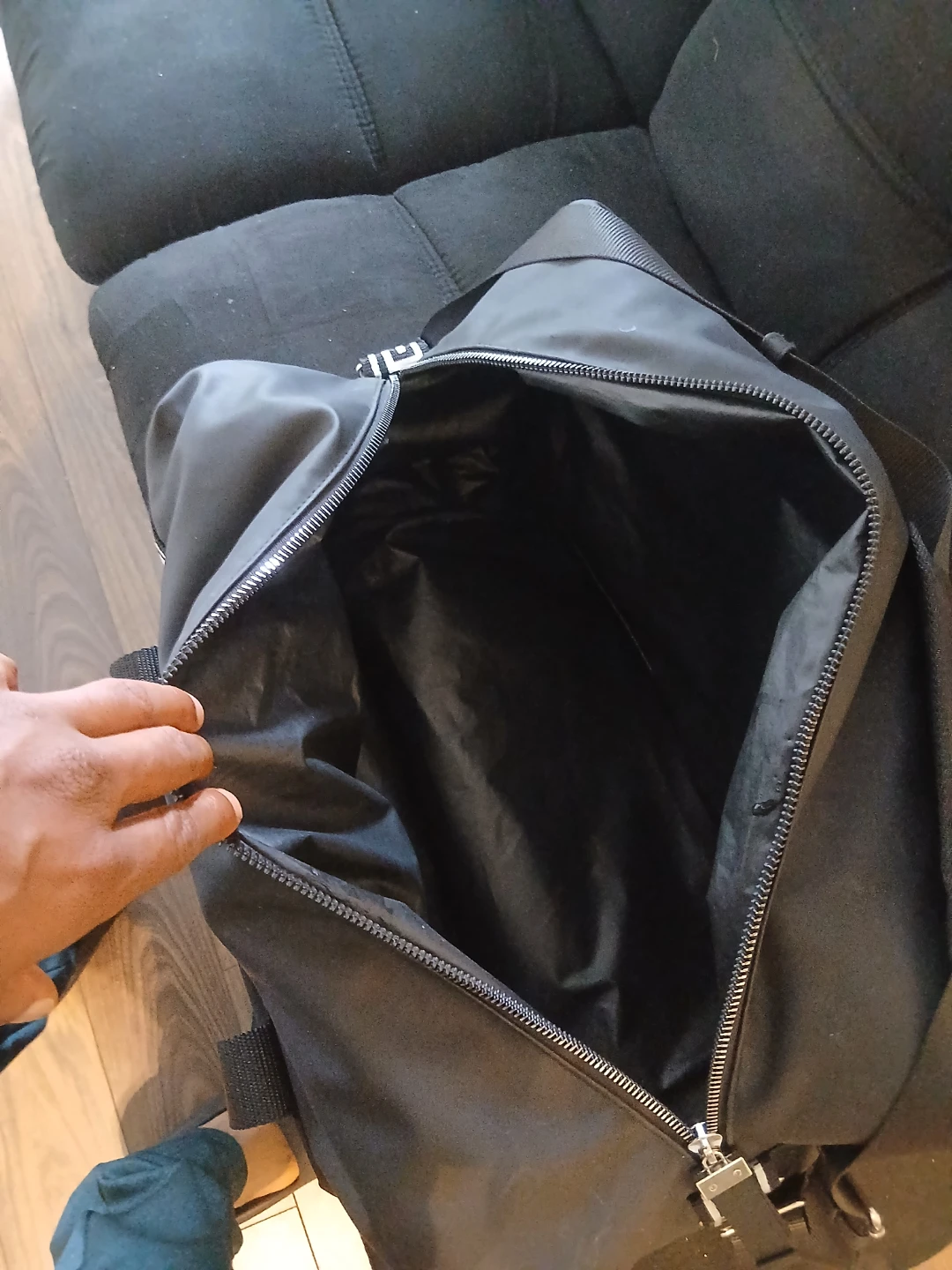 Versace Fragrances Black Duffle Bag - photo 5