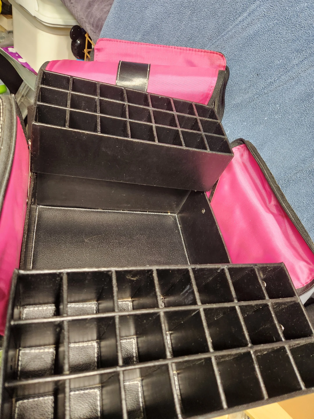 OPI Black Makeup Train Case Organizer - photo 2
