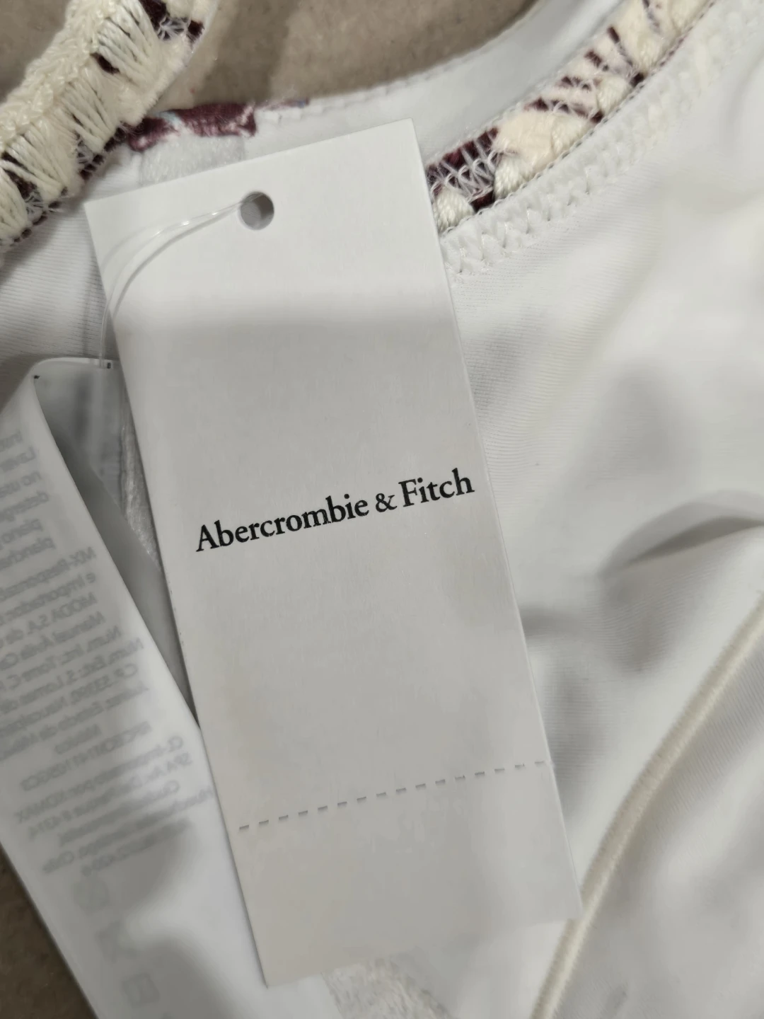 Abercrombie & Fitch Bikini Top - Medium - photo 3