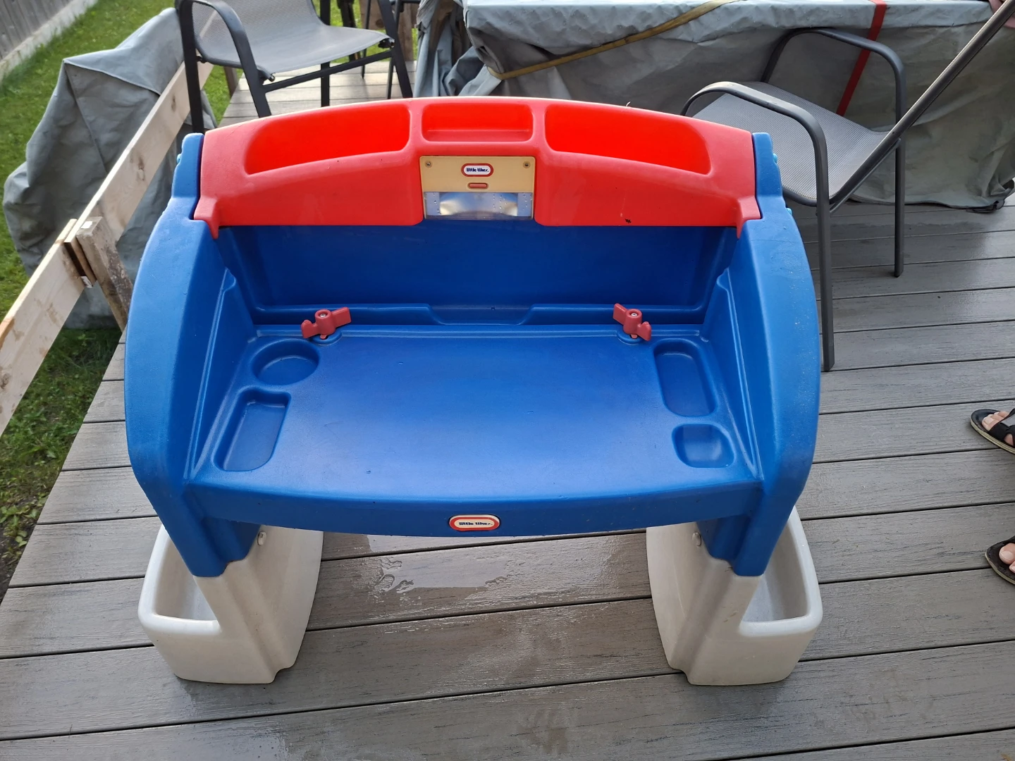 Little Tikes Blue/Red Water Table - photo 4