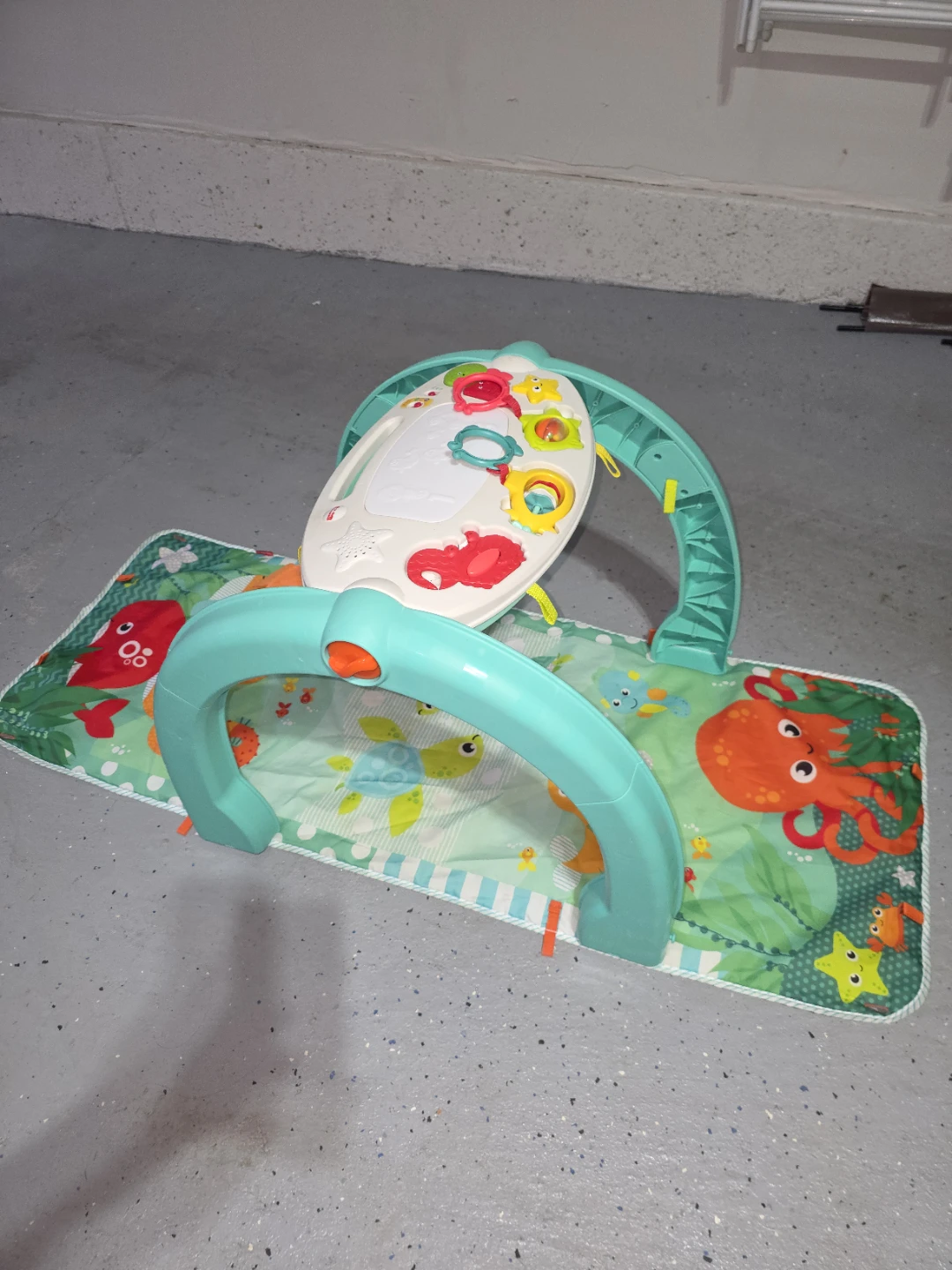 USED - Fisher-Price Ocean Wonders Kick & Play Piano Gym - photo 2