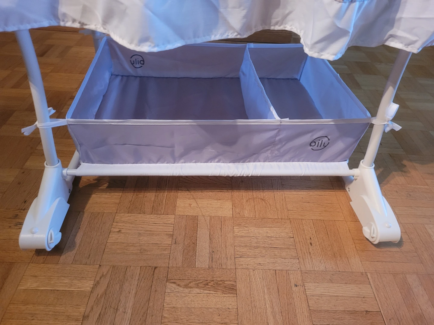 Bily Rocking Bassinet With 5 Fitted Sheets - photo 5