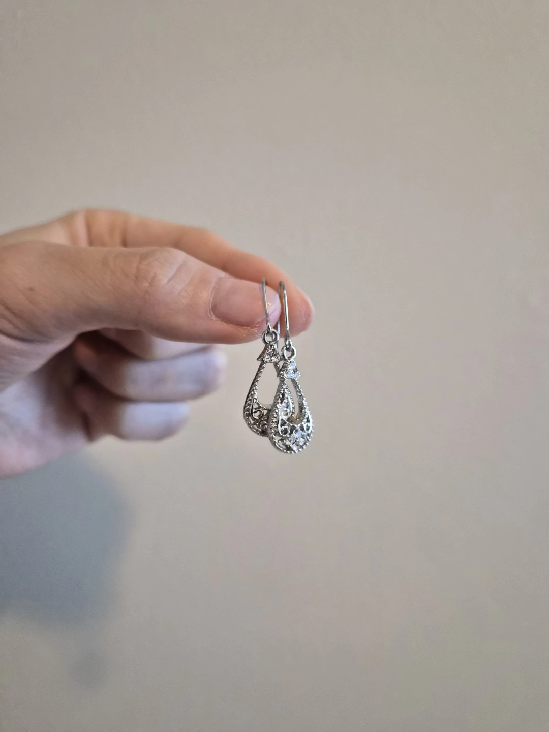 Assorted fashion jewelry - photo 2