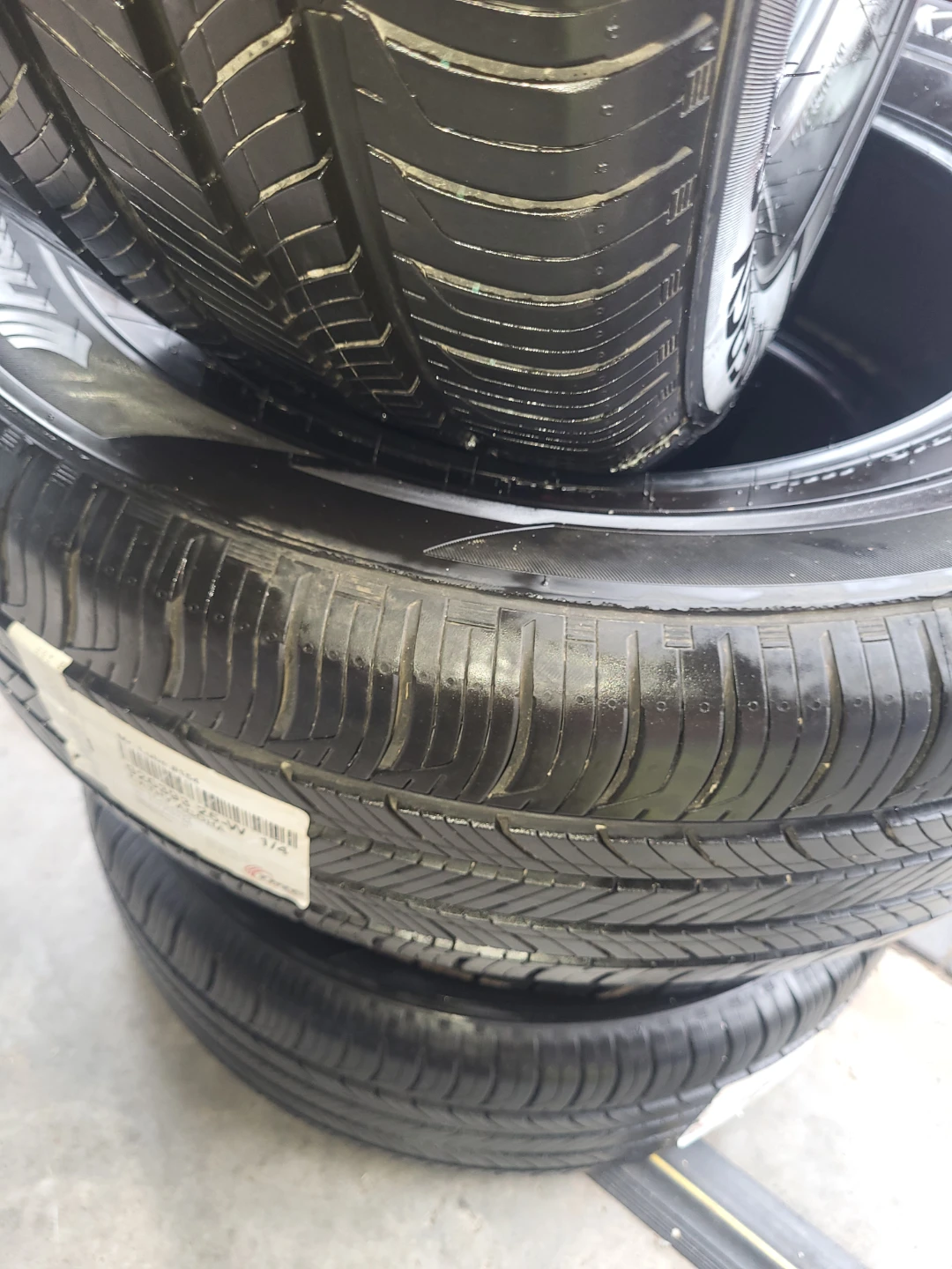 Hankook Tires - Set of 4 - photo 4