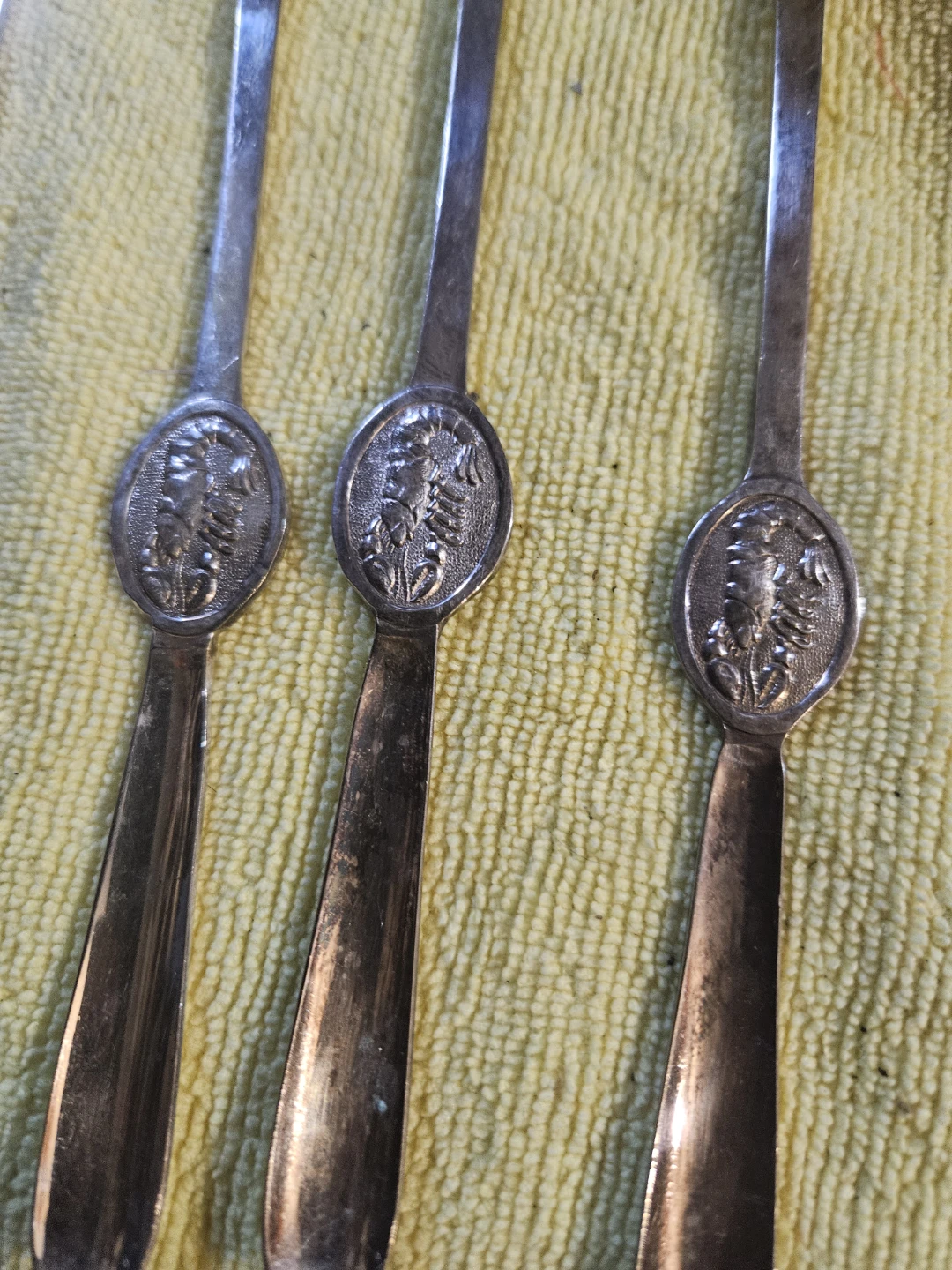 Vintage Seafood & Cheese Utensil Set - photo 4