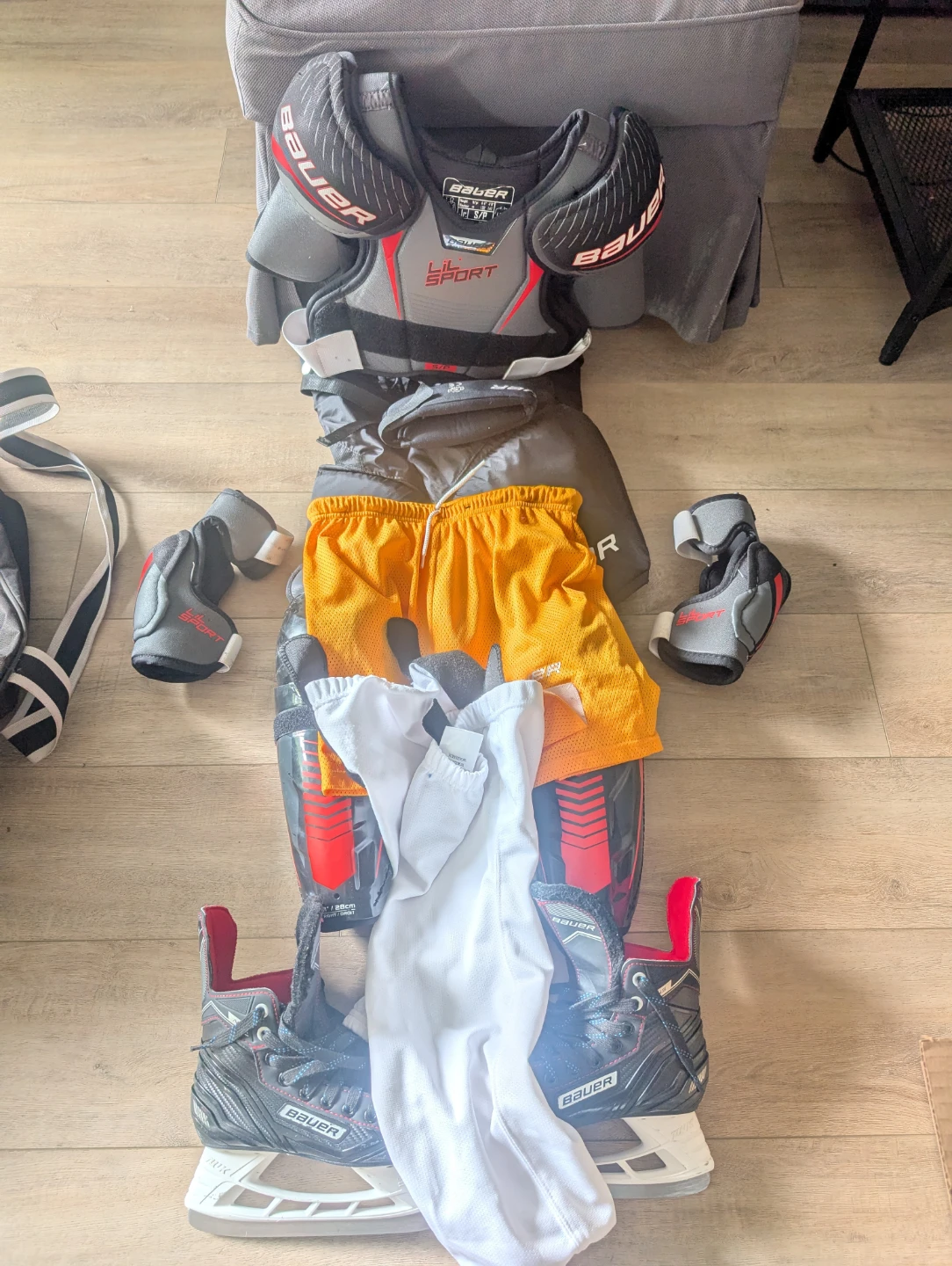 Kids hockey gear. Used less than 10 times.