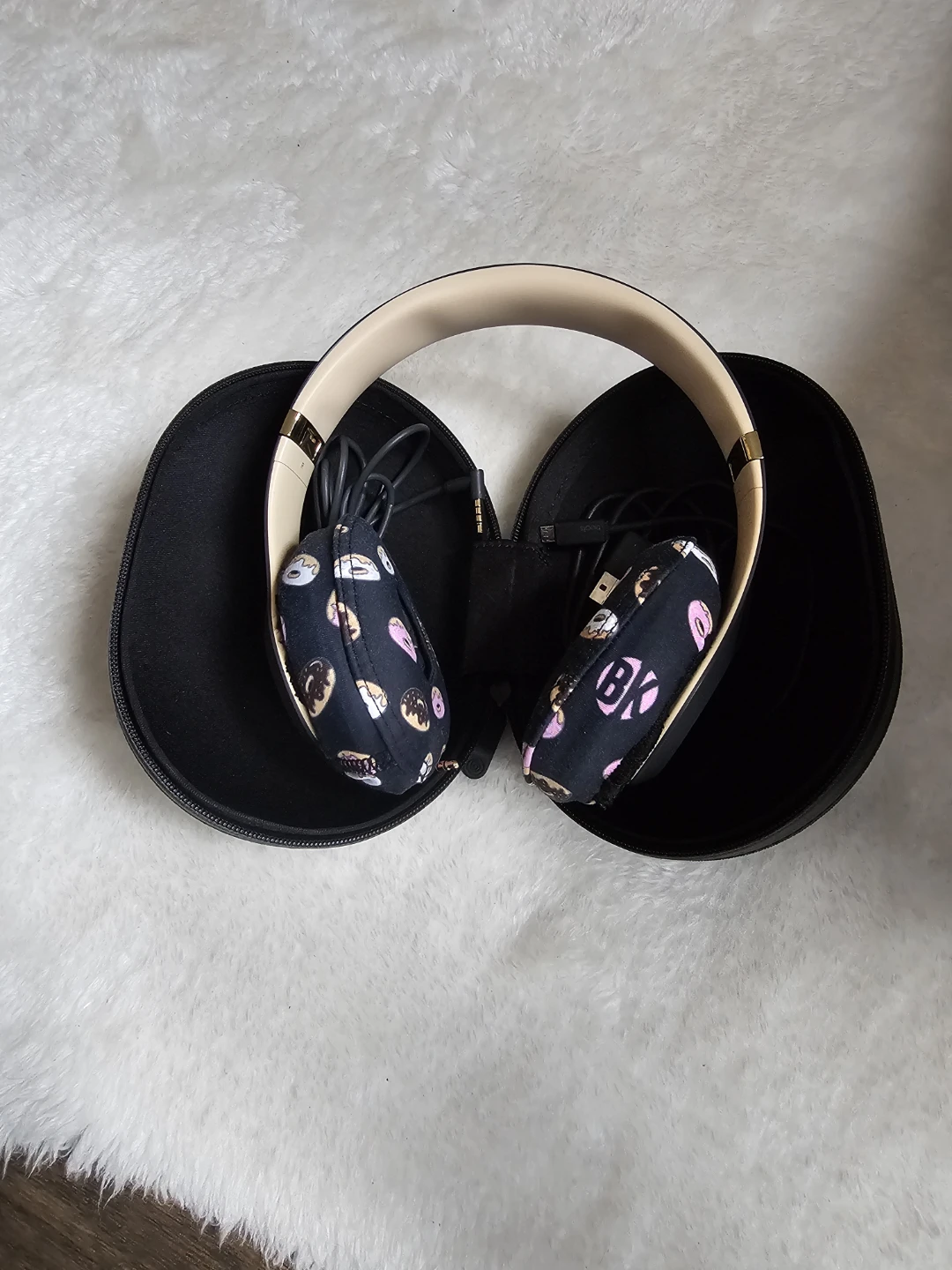 Beats Studio3 Wireless Headphones - Grey