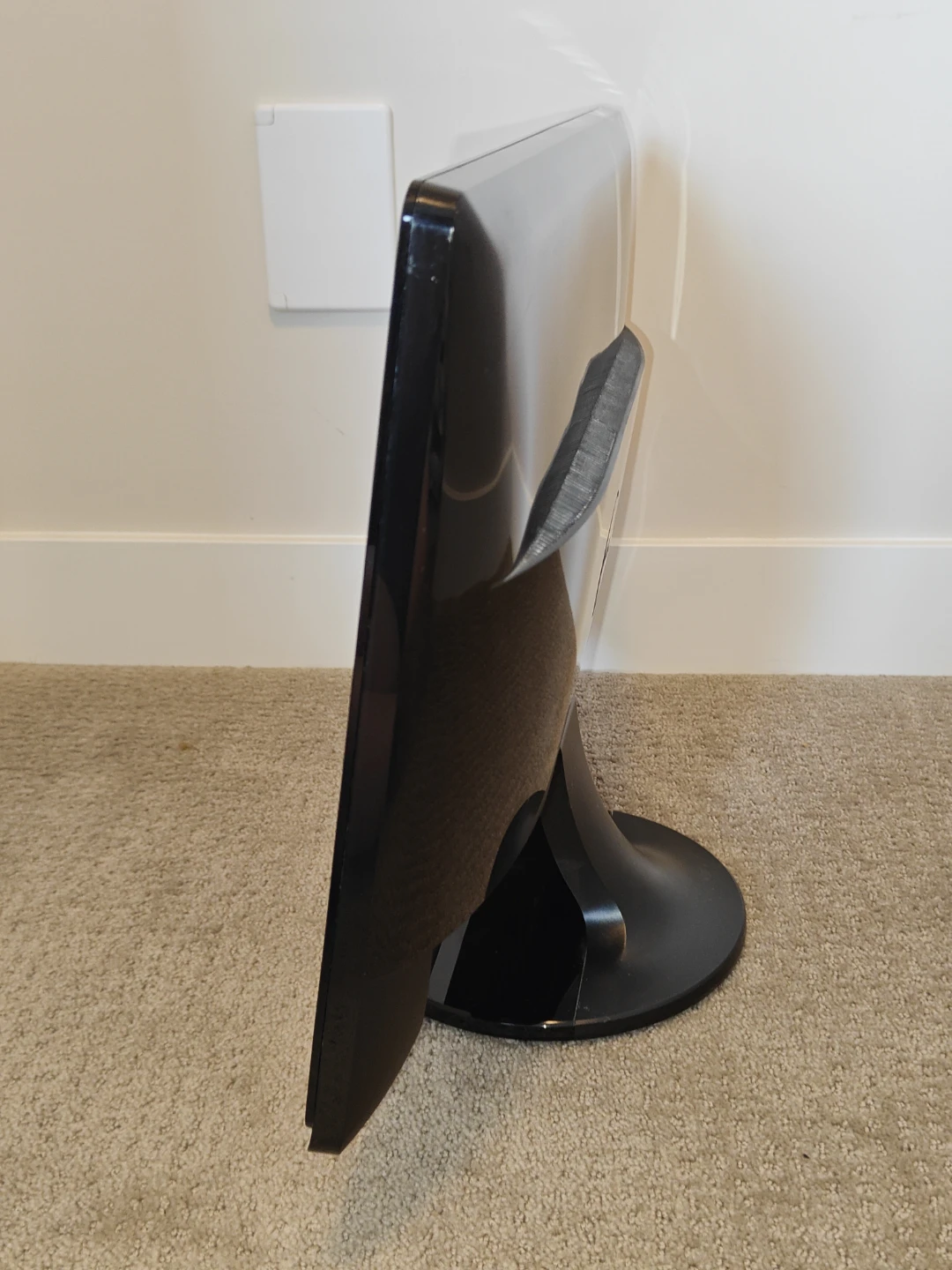 Dell 21.5" Full HD 1080p Computer Monitor Display (ST2220Mc) - photo 5
