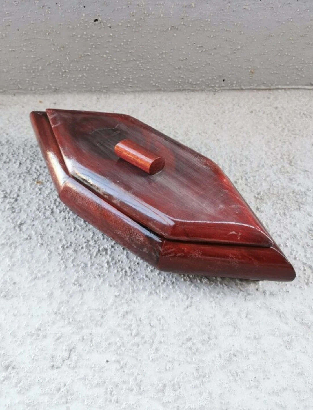 Vintage Hand Carved Hardwood Large Geometric Lidded Jewelry Box - photo 3