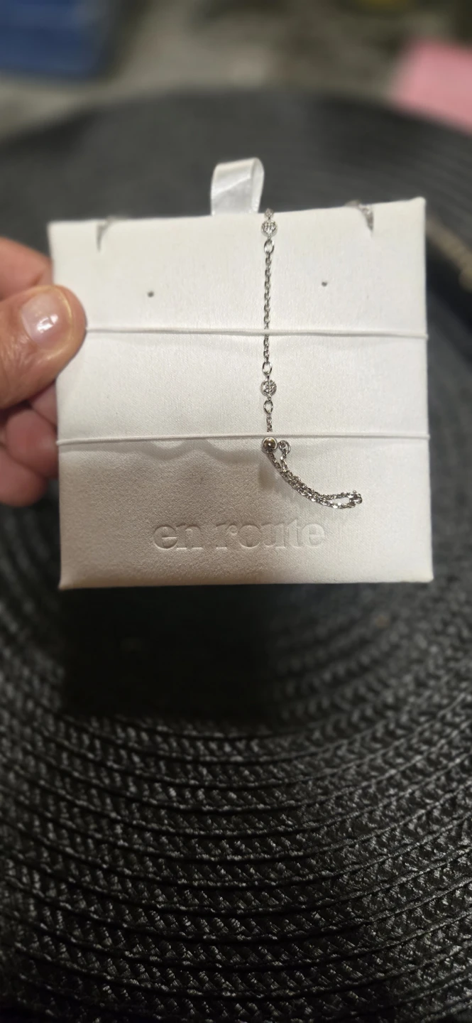 En Route Rhinestone Hand Chain Bracelet - photo 4