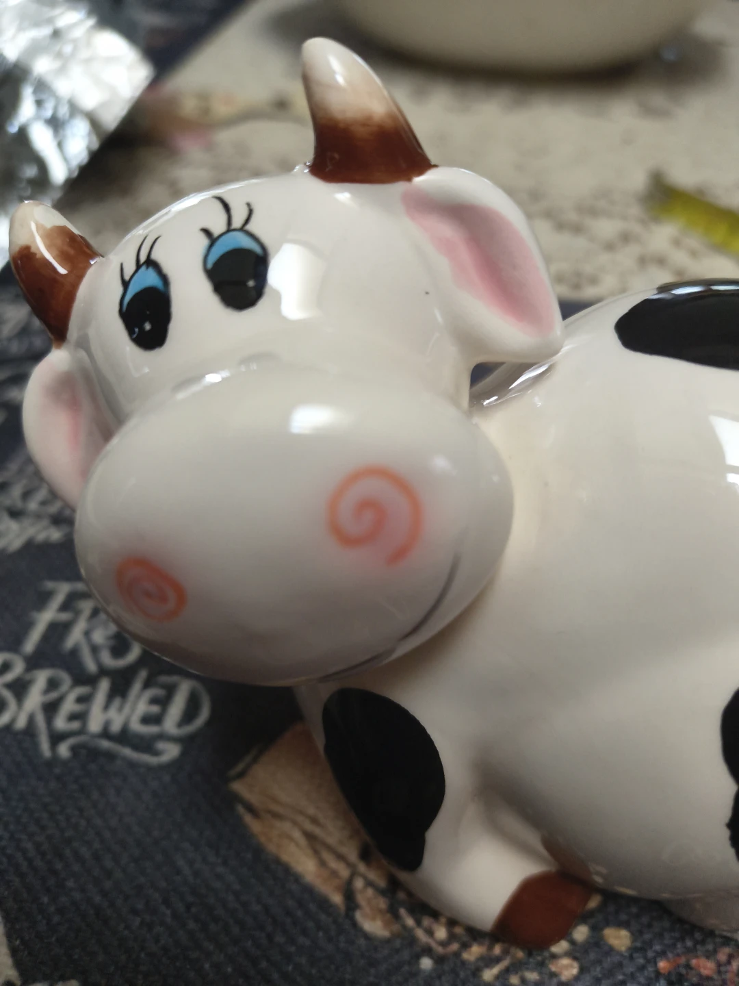 Ceramic Cow Sponge Holder - photo 3