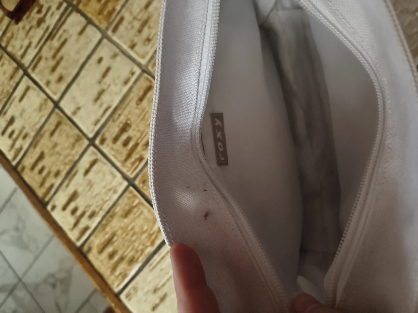 Roxy Shoulder Bag - photo 5