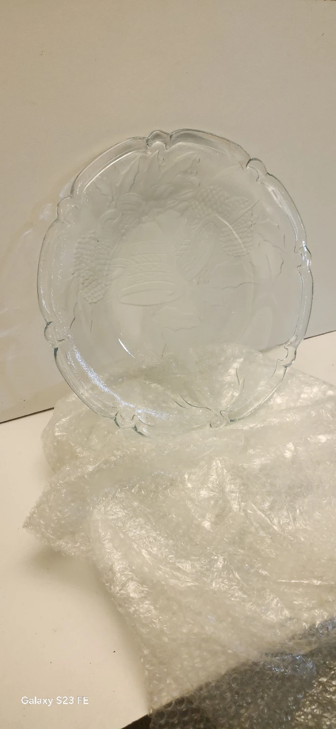 Clear Glass Embossed Fruit Bowl - photo 2