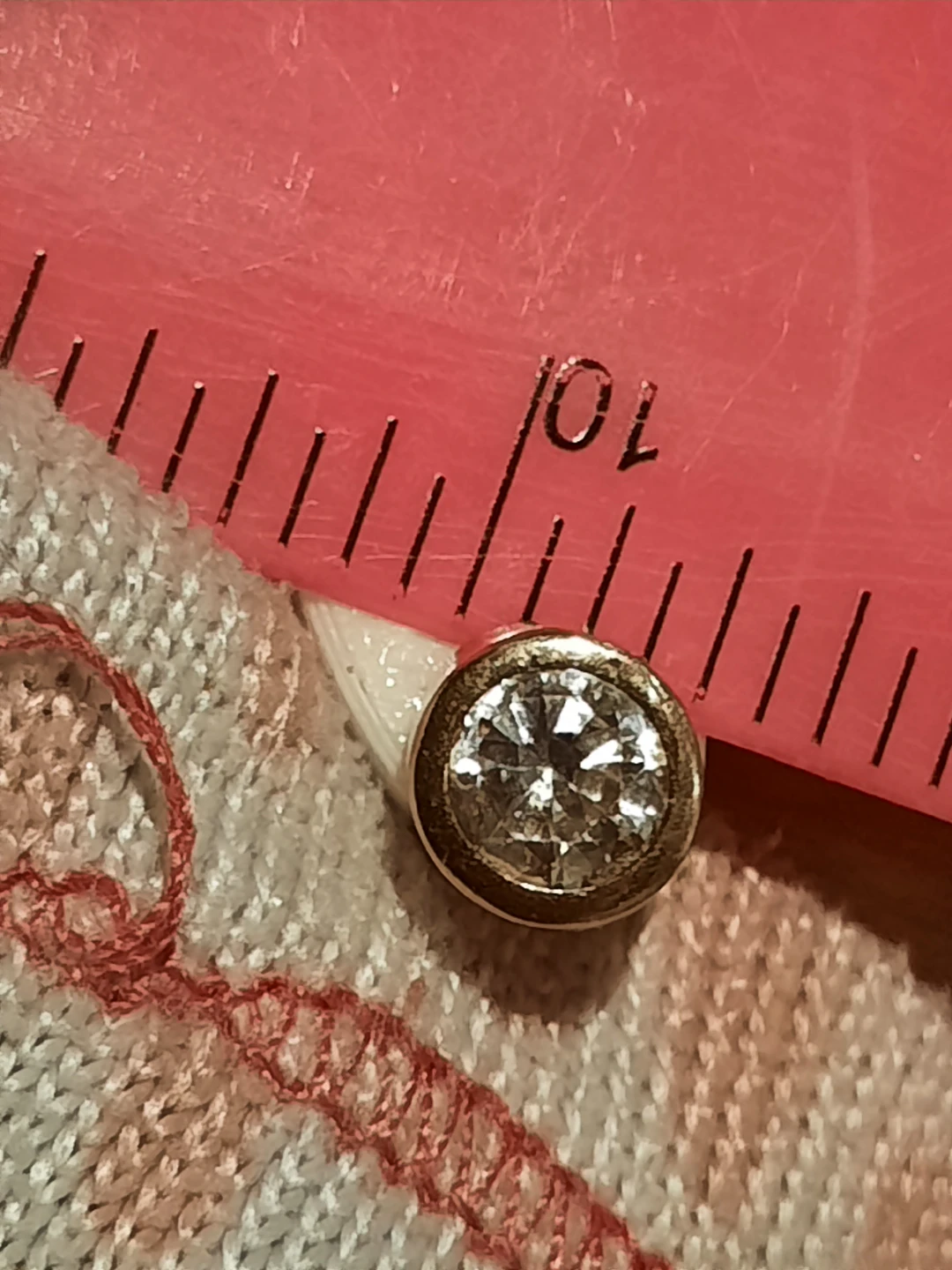 Huge single Solid 10KT Gold Stud Earring AAA CZ - photo 4