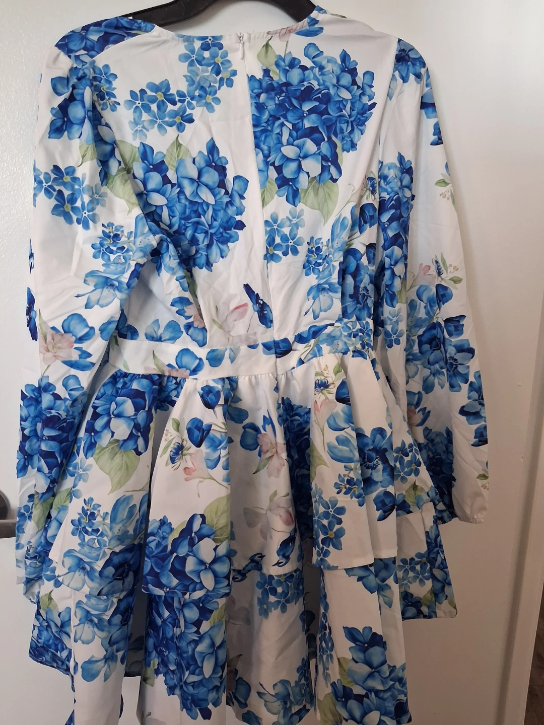 Floral Print Dress with V-Neck - photo 4