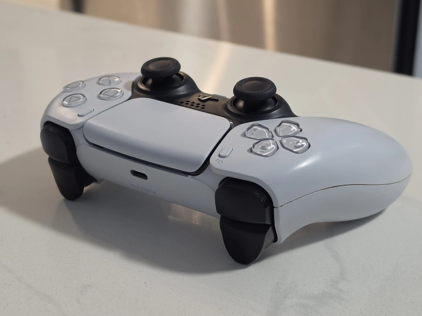Sony PlayStation 5 DualSense Wireless Controller - photo 2