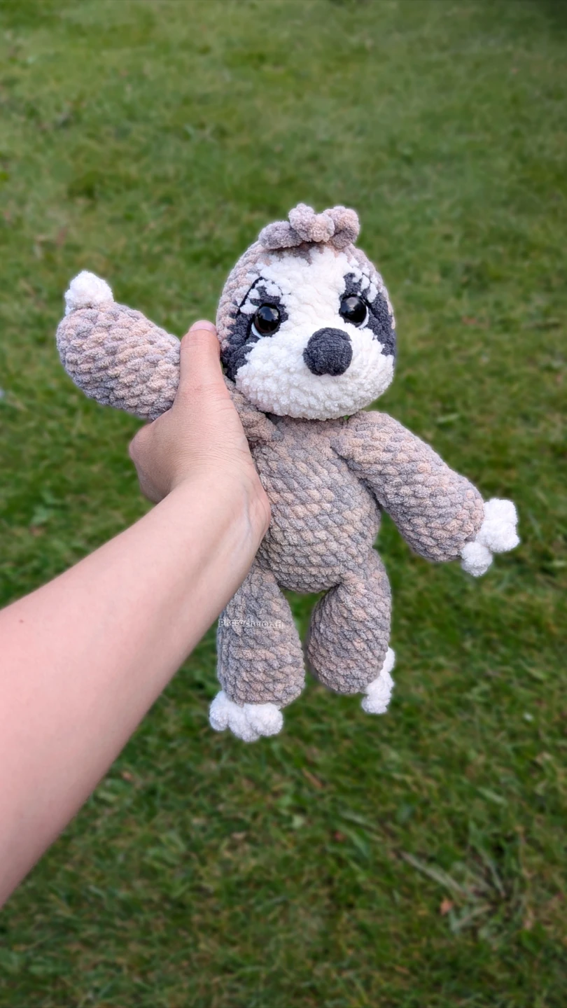 Handmade Crochet Sloth Plushie - photo 2