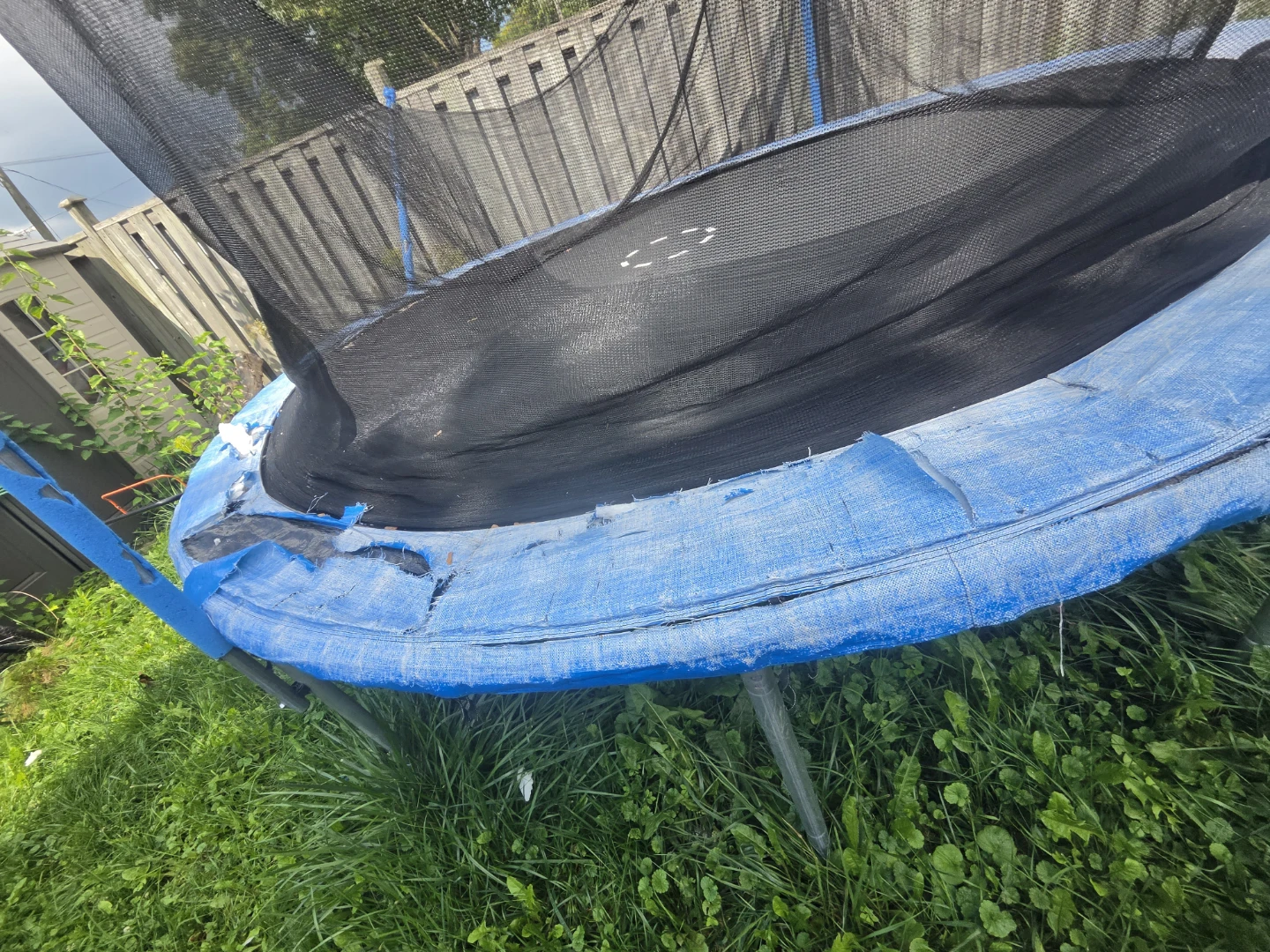 Blue Trampoline with Safety Net - photo 5