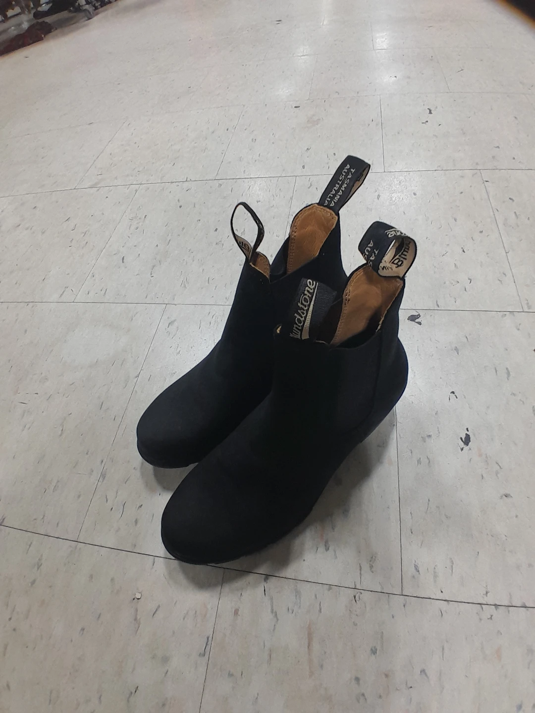 Blundstone Black  Boots  Women's Size  EU 40  US/CA Size 9.5 - photo 2