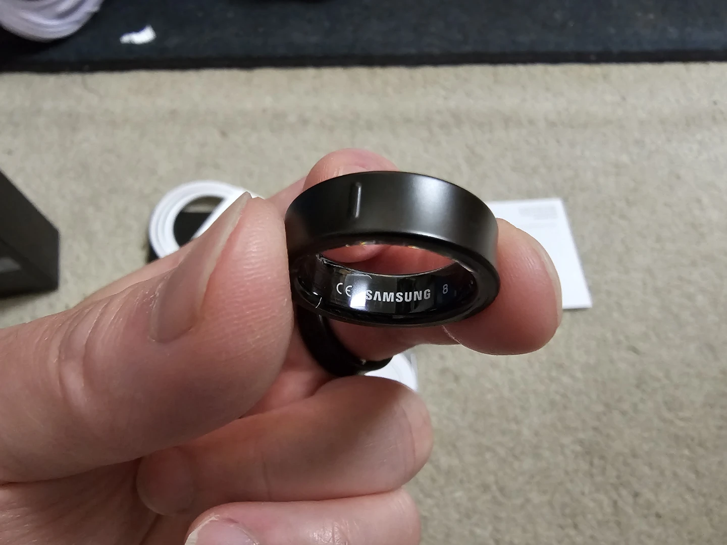 Like new Samsung Galaxy Ring Black Titanium Size 8 - photo 5