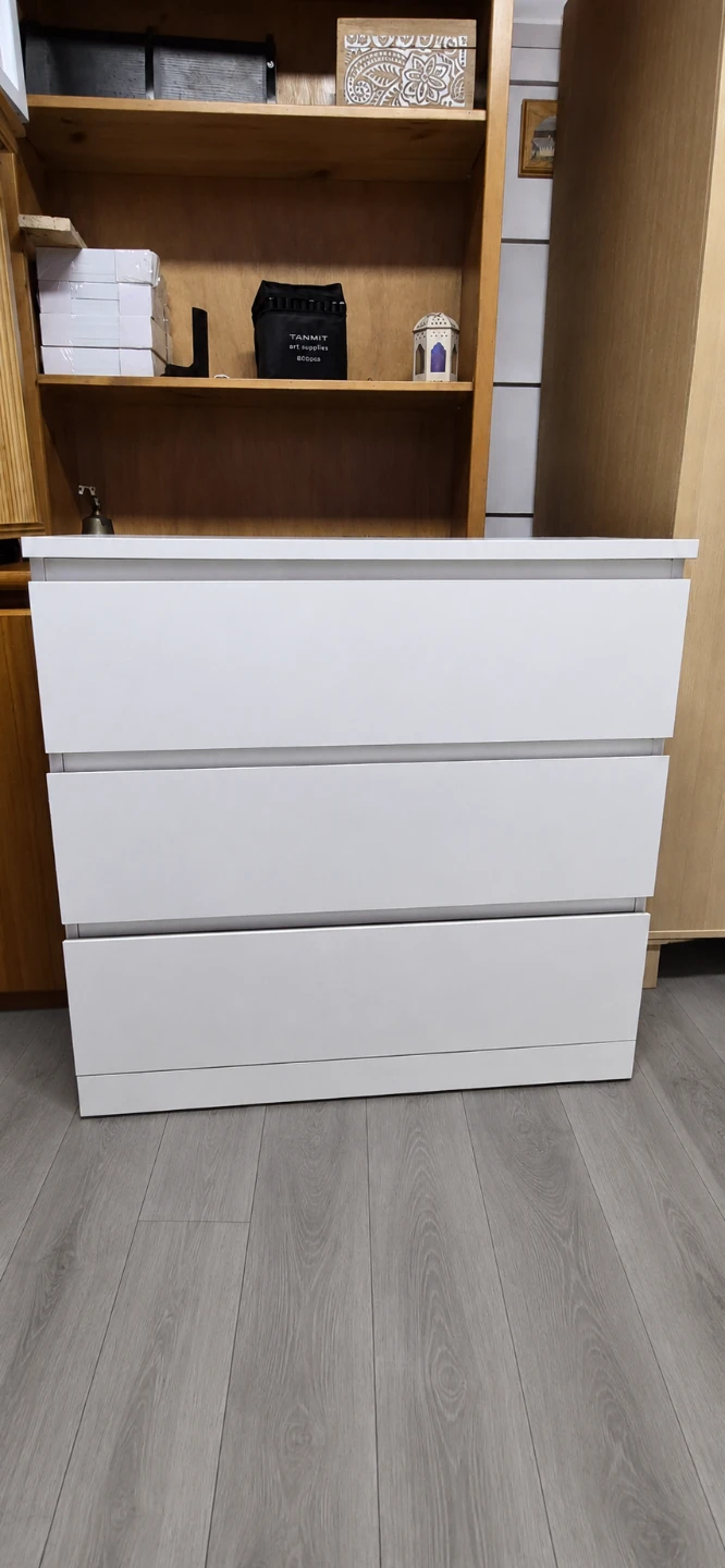 White 3-Drawer Dresser