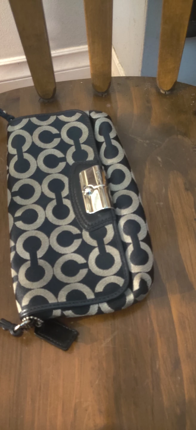 Coach Monogram Clutch Wallet - photo 2