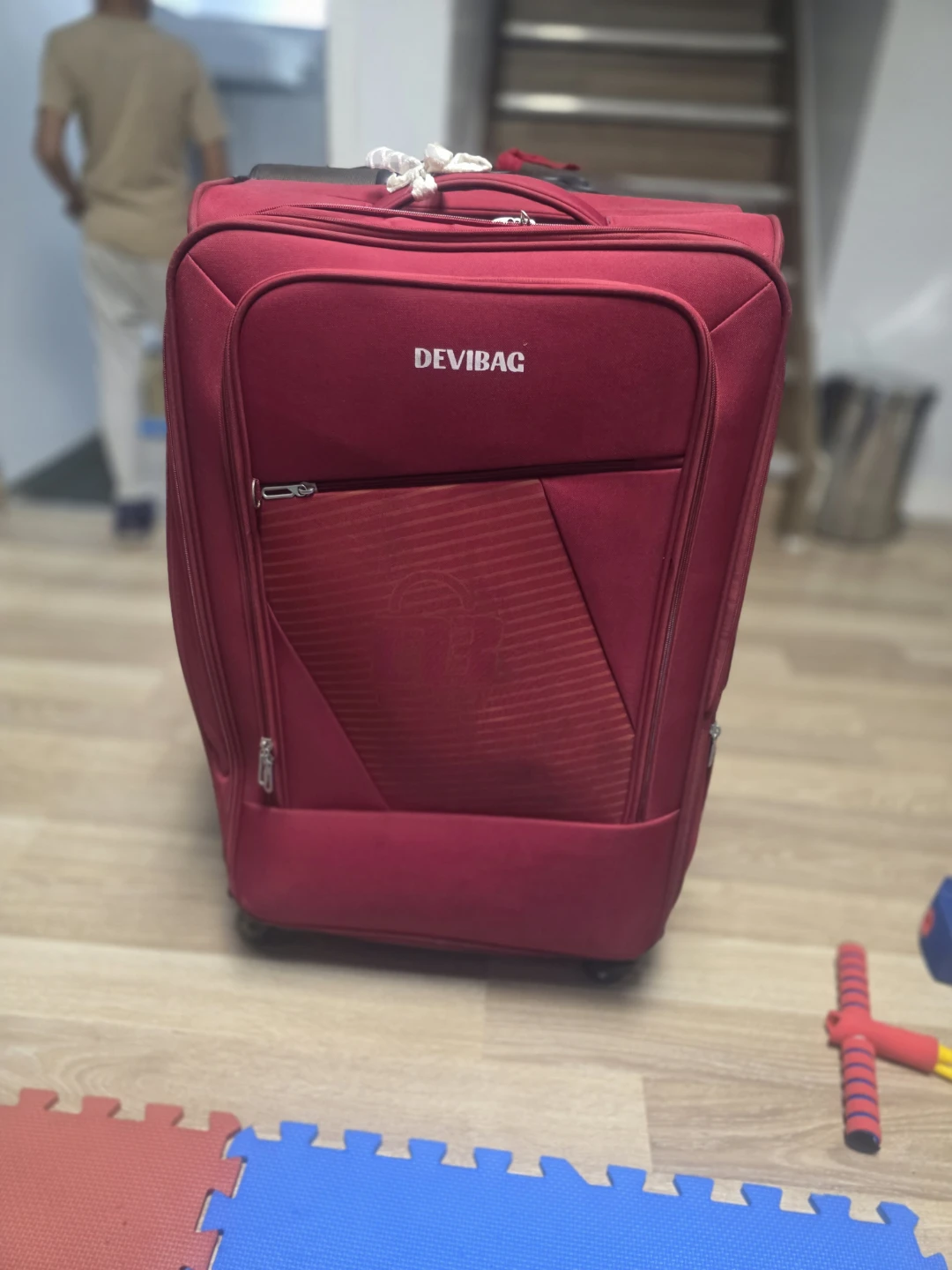 Luggage for checkin - photo 4