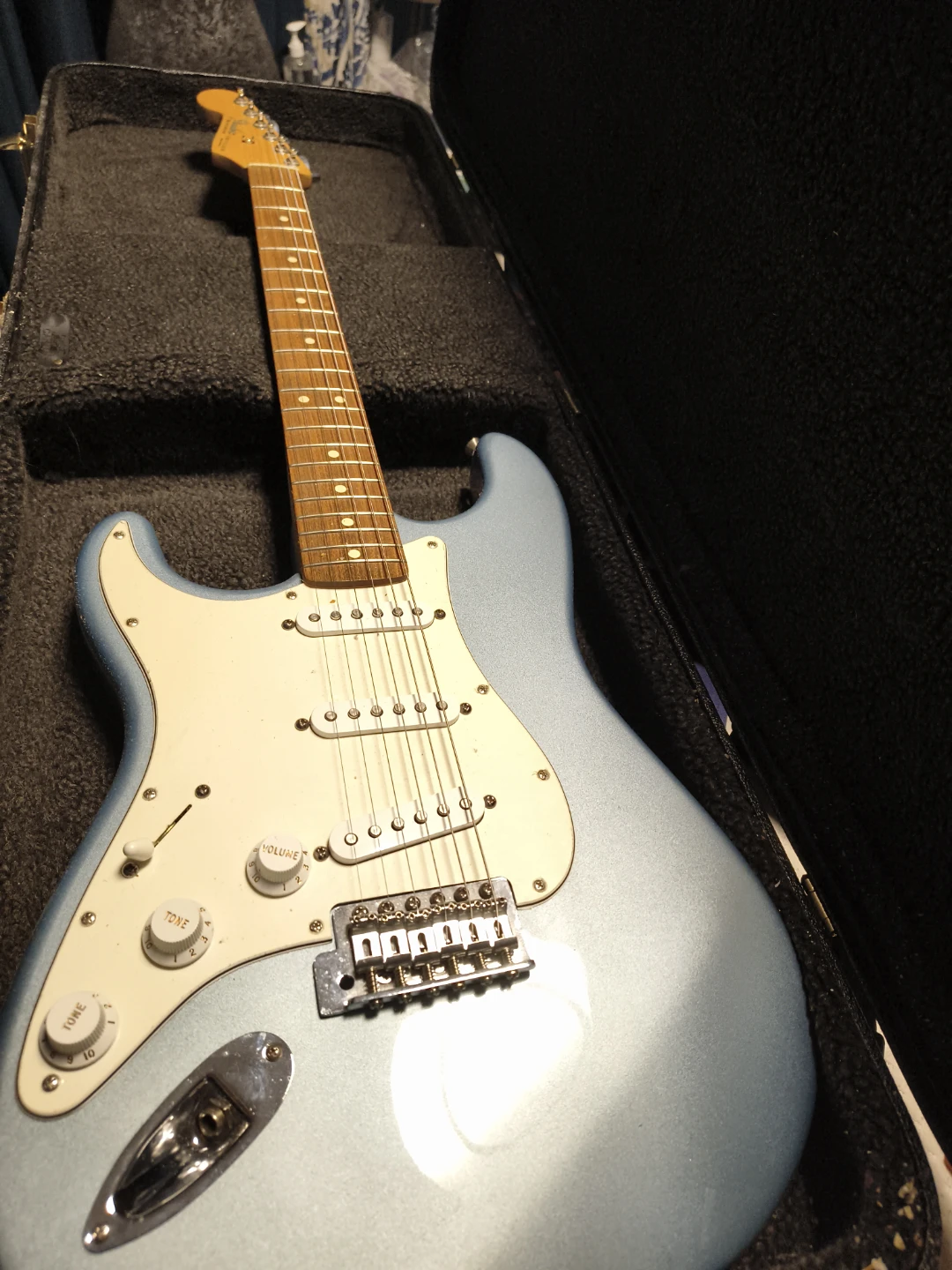 MX Fender Stratocaster Electric Guitar LEFT HANDED