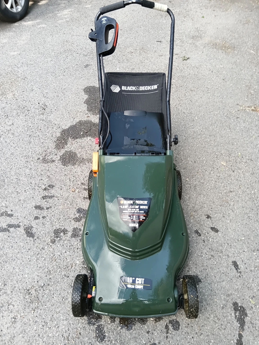 Black & Decker Premium 18" Electric Lawnmower - photo 2