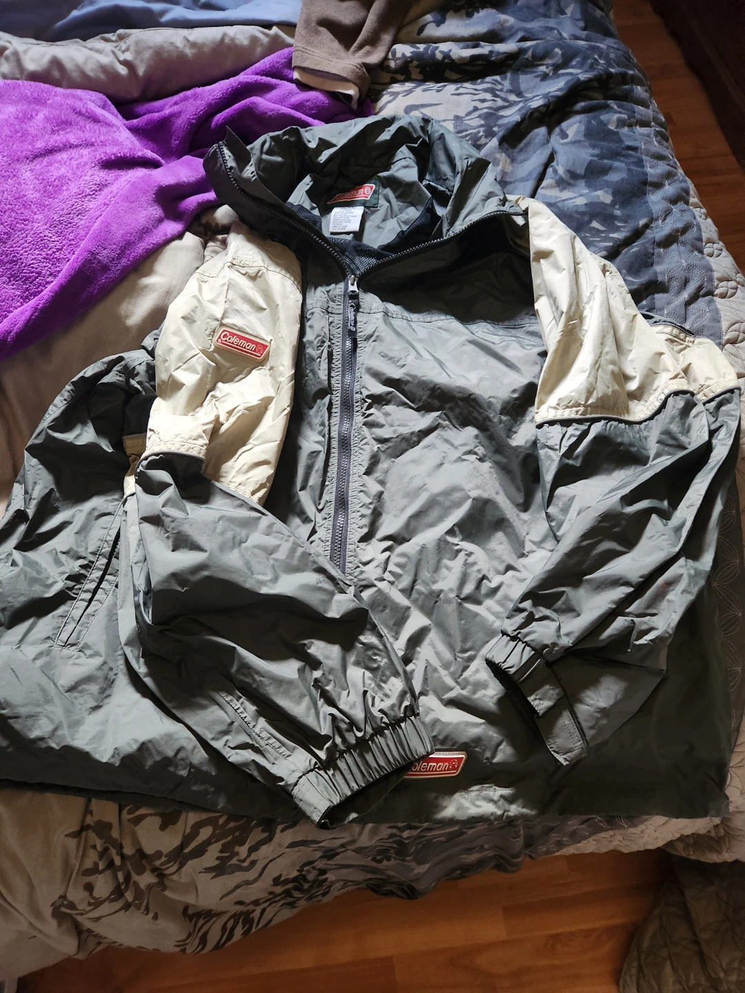 Comment rain jacket