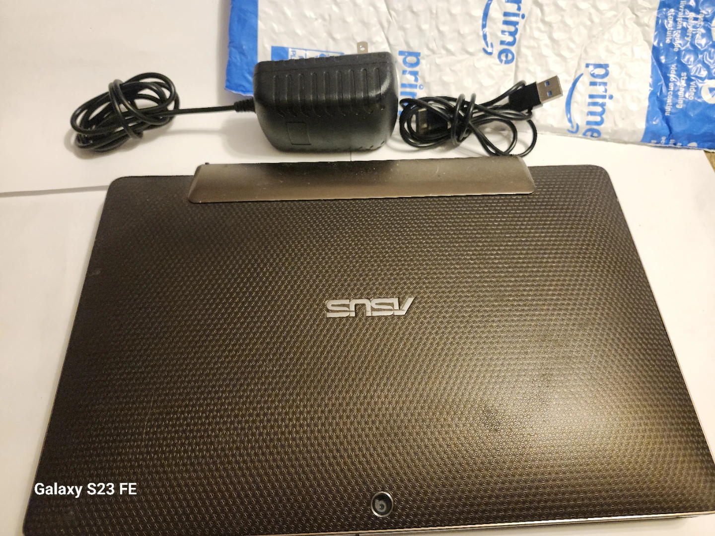 ASUS Transformer Book T100TA 2-in-1 Laptop/Tablet