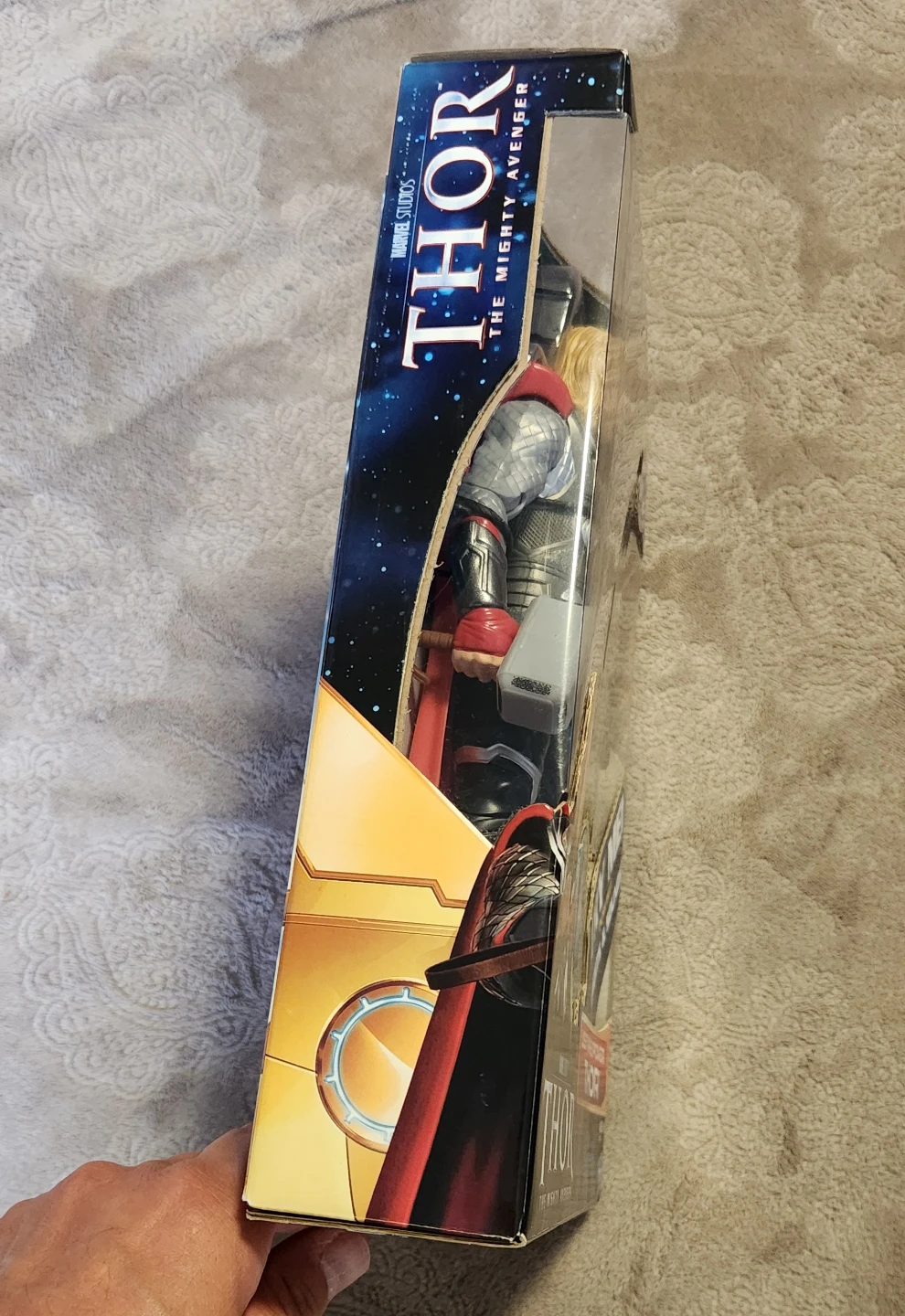 Marvel Thor Lightning Power Thor Action Figure with Accessories - photo 3