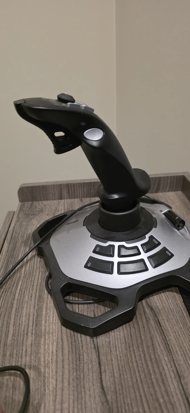Logitech Extreme 3D Pro Joystick - photo 3