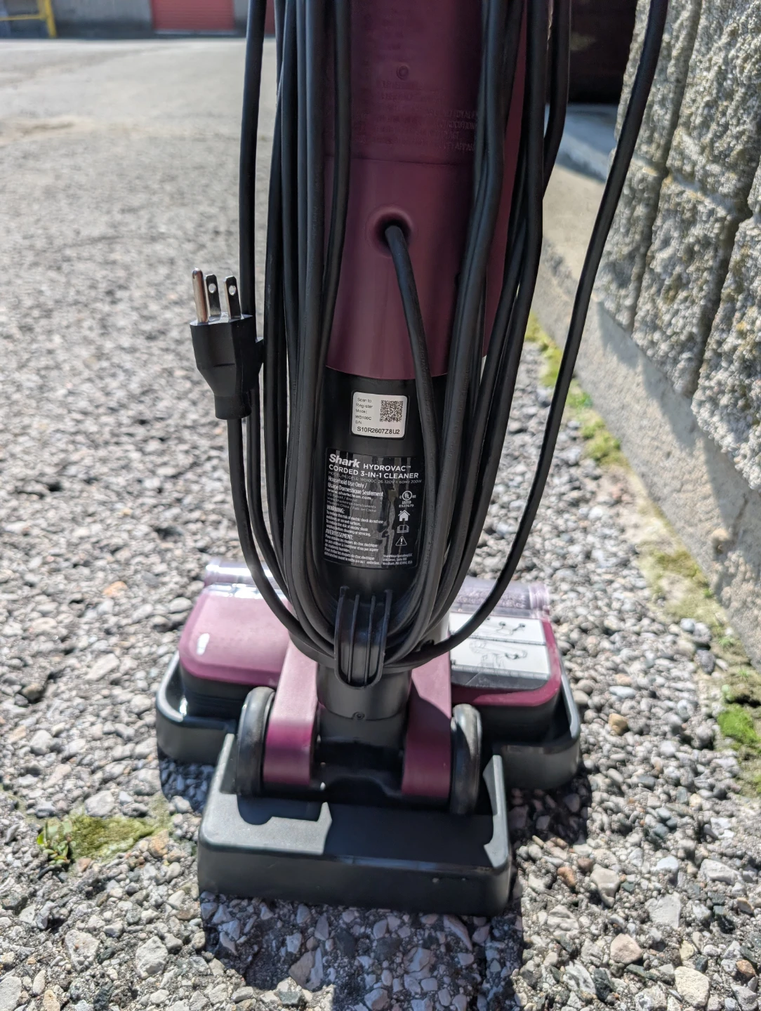 Shark Cordless 3-in-1 Cleaner - photo 2