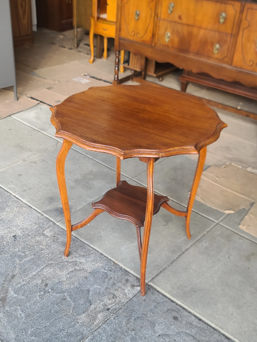 Vintage Scalloped Wood Accent Table & Wicker basket with handle