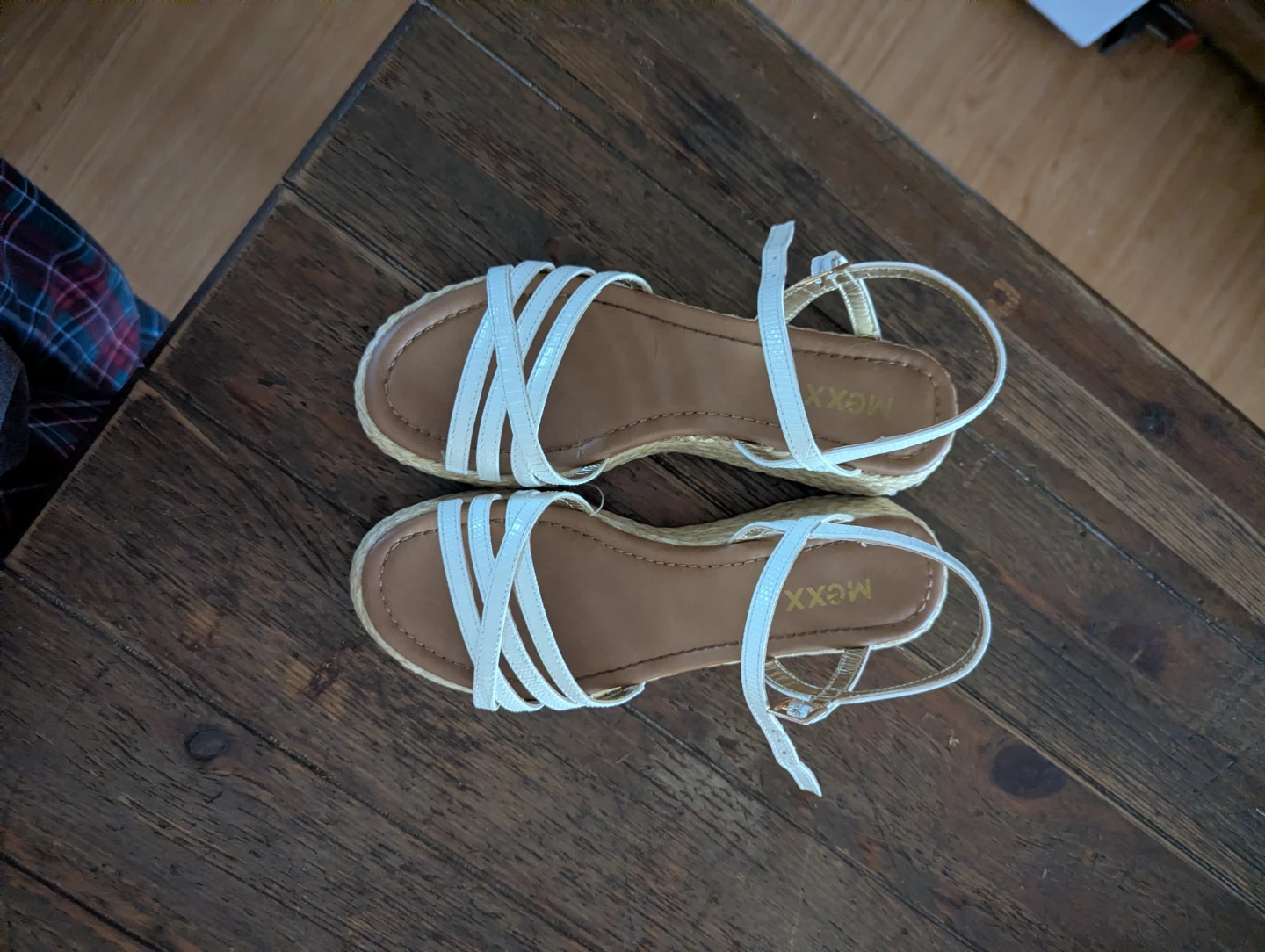 Summer sandals