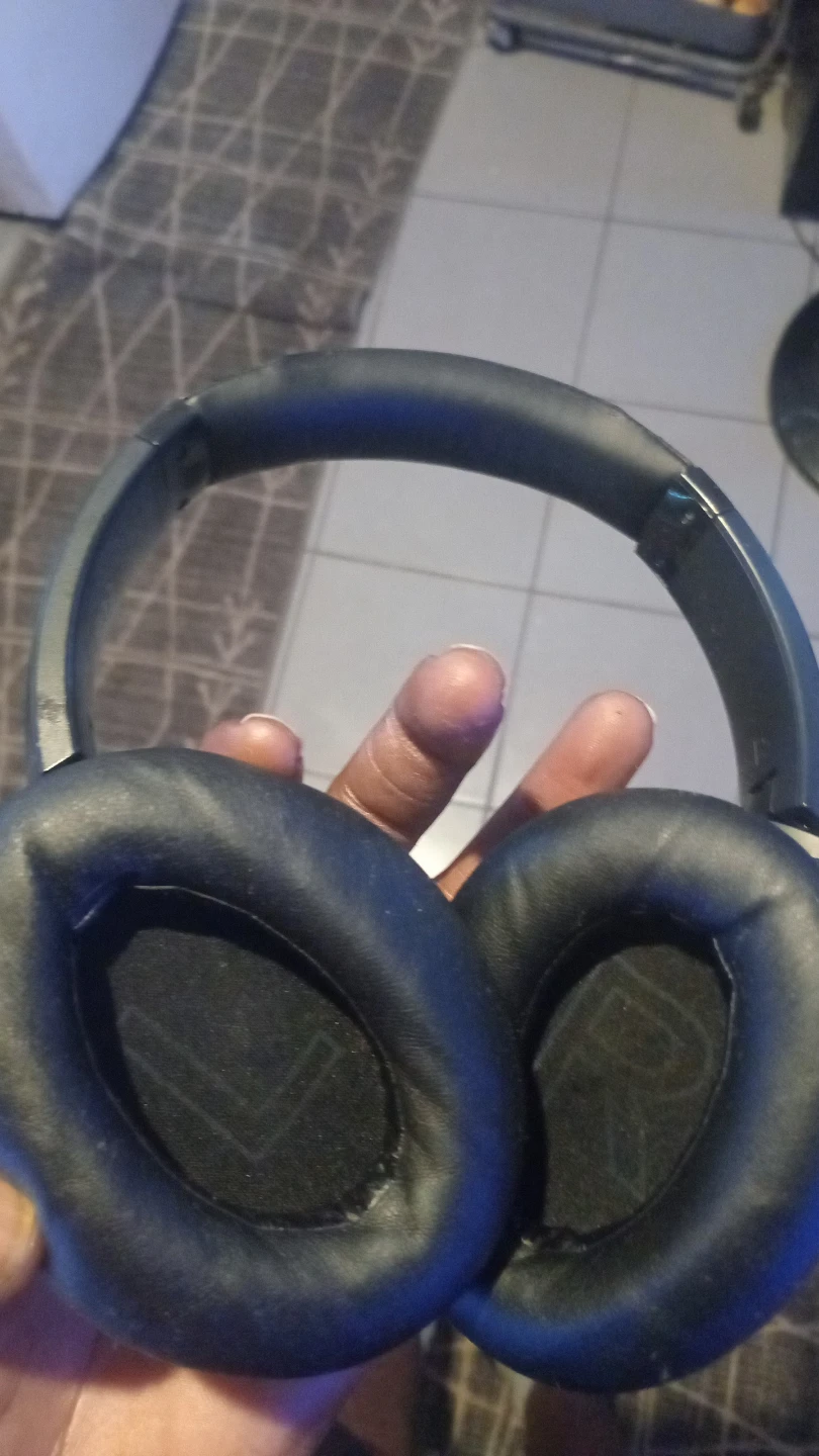 Headphones for sale - photo 3