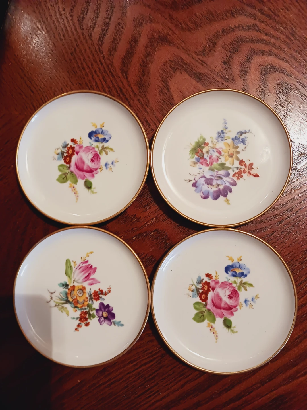 Kaiser Porcelain Saucers Set of 4 Floral Design Gold Rim