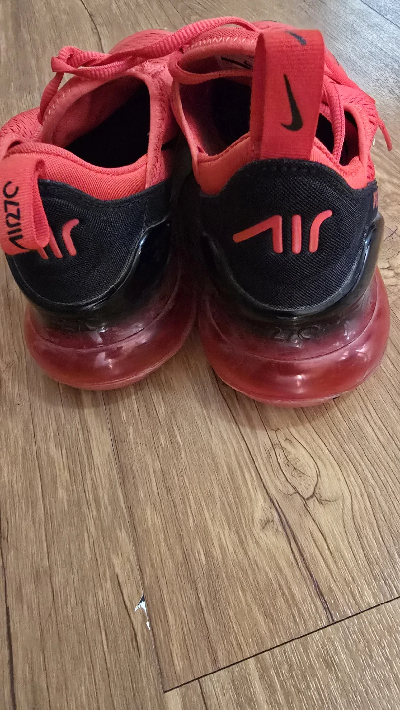 Nike Air Max 270 Red Running Shoes - photo 2