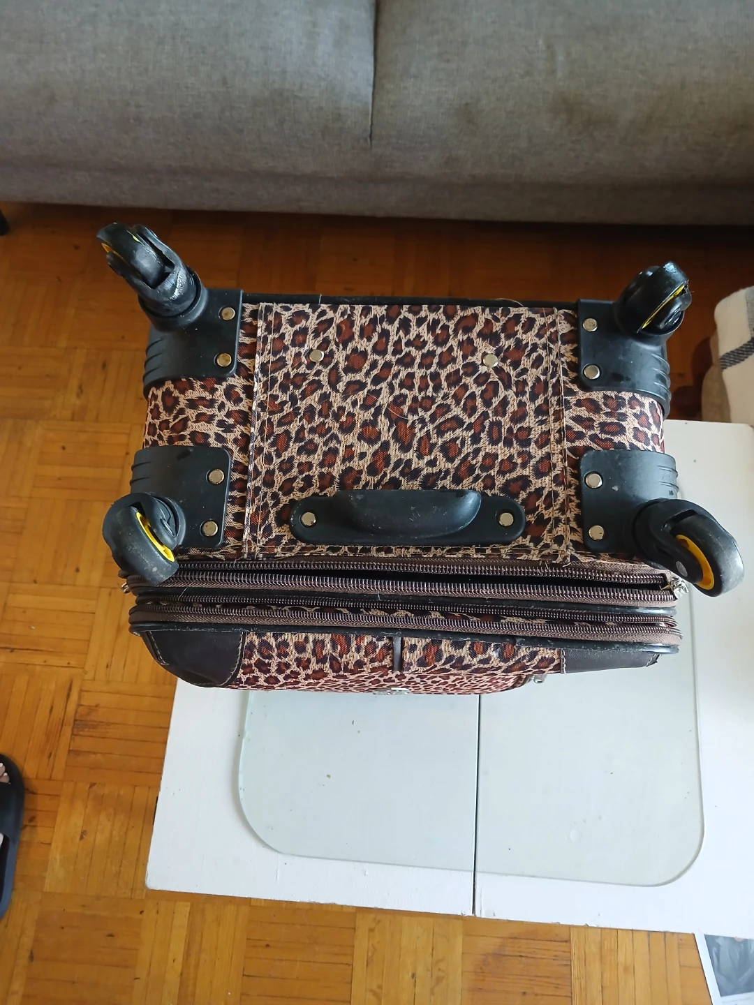 Primo Rolling Leopard Print Suitcase - photo 3
