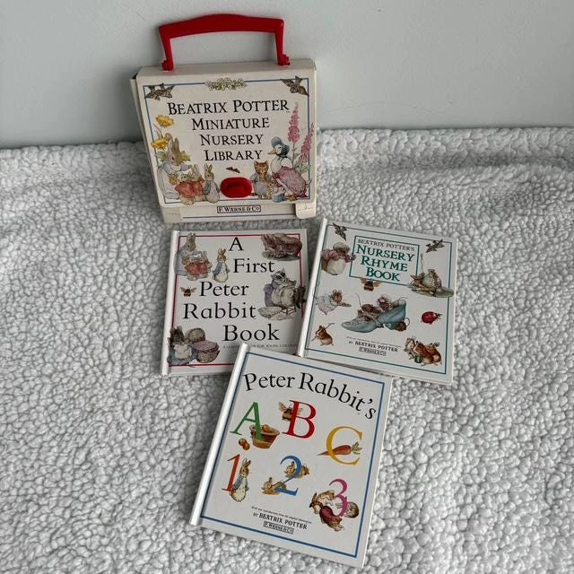 Peter rabbit book set