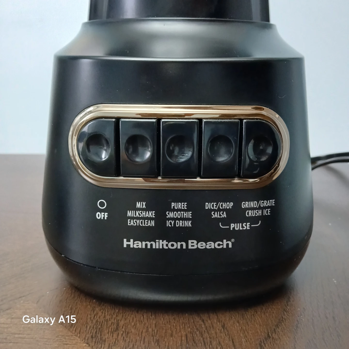 MOVING SALE - Hamilton Beach Blender - photo 3
