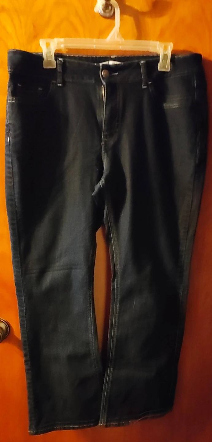 Ladies pettie jeans
