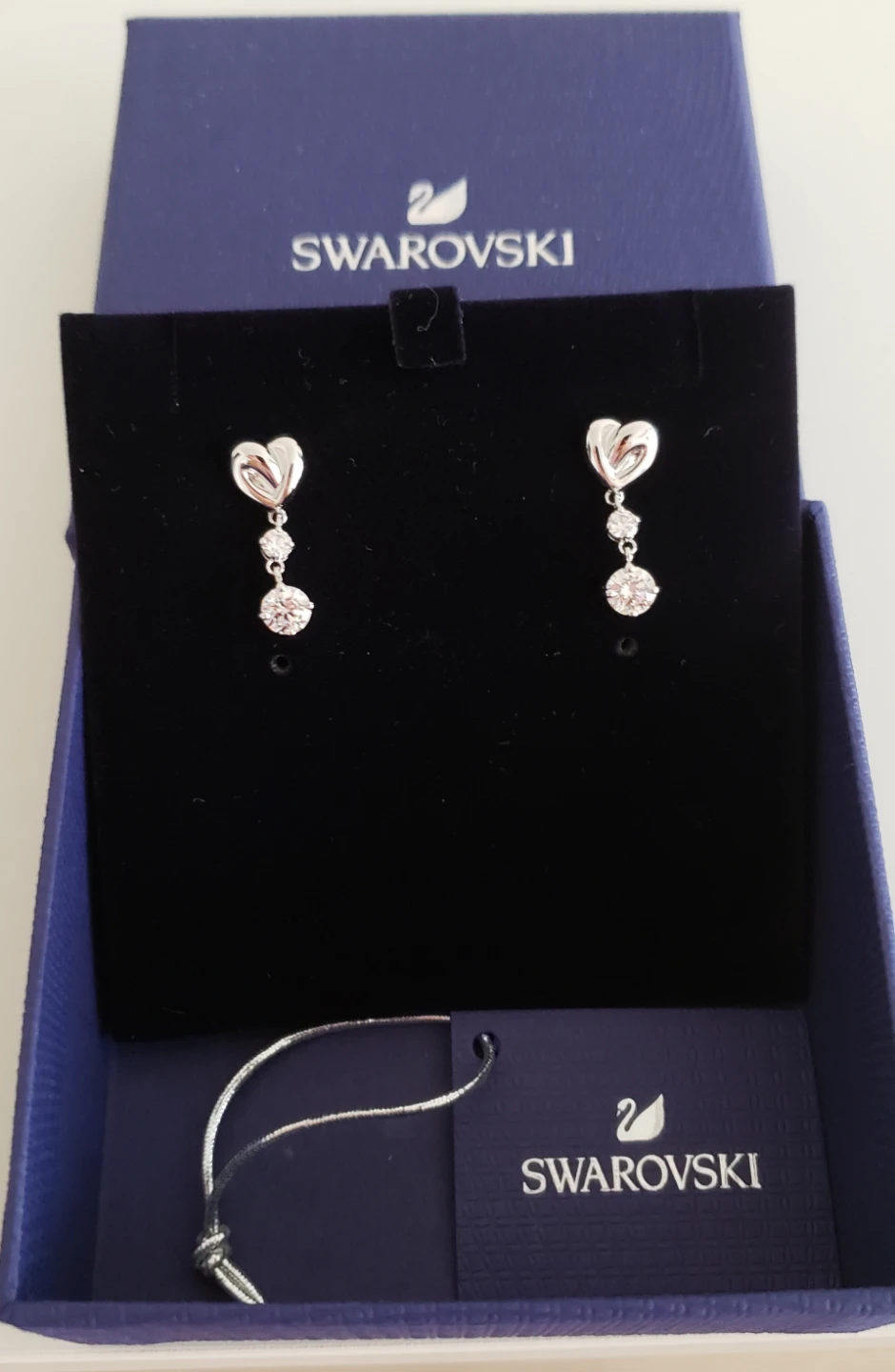Swarovski Silver Tone Heart Drop Earrings - New in Box! - photo 2