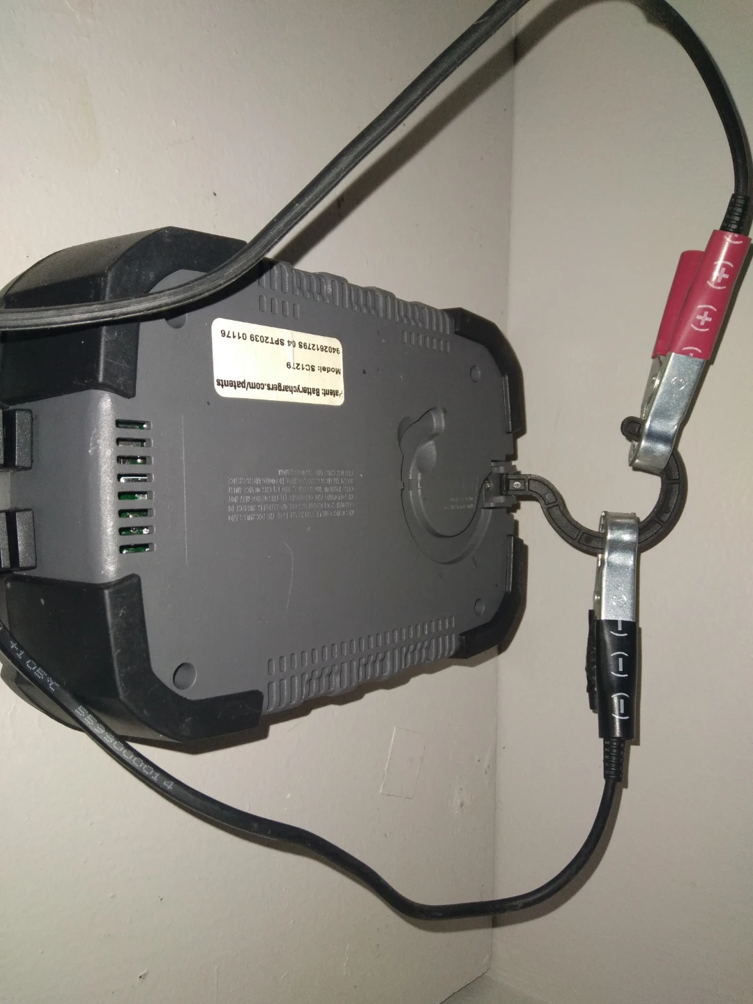 Schumacher 8 amp battery tender! - photo 4