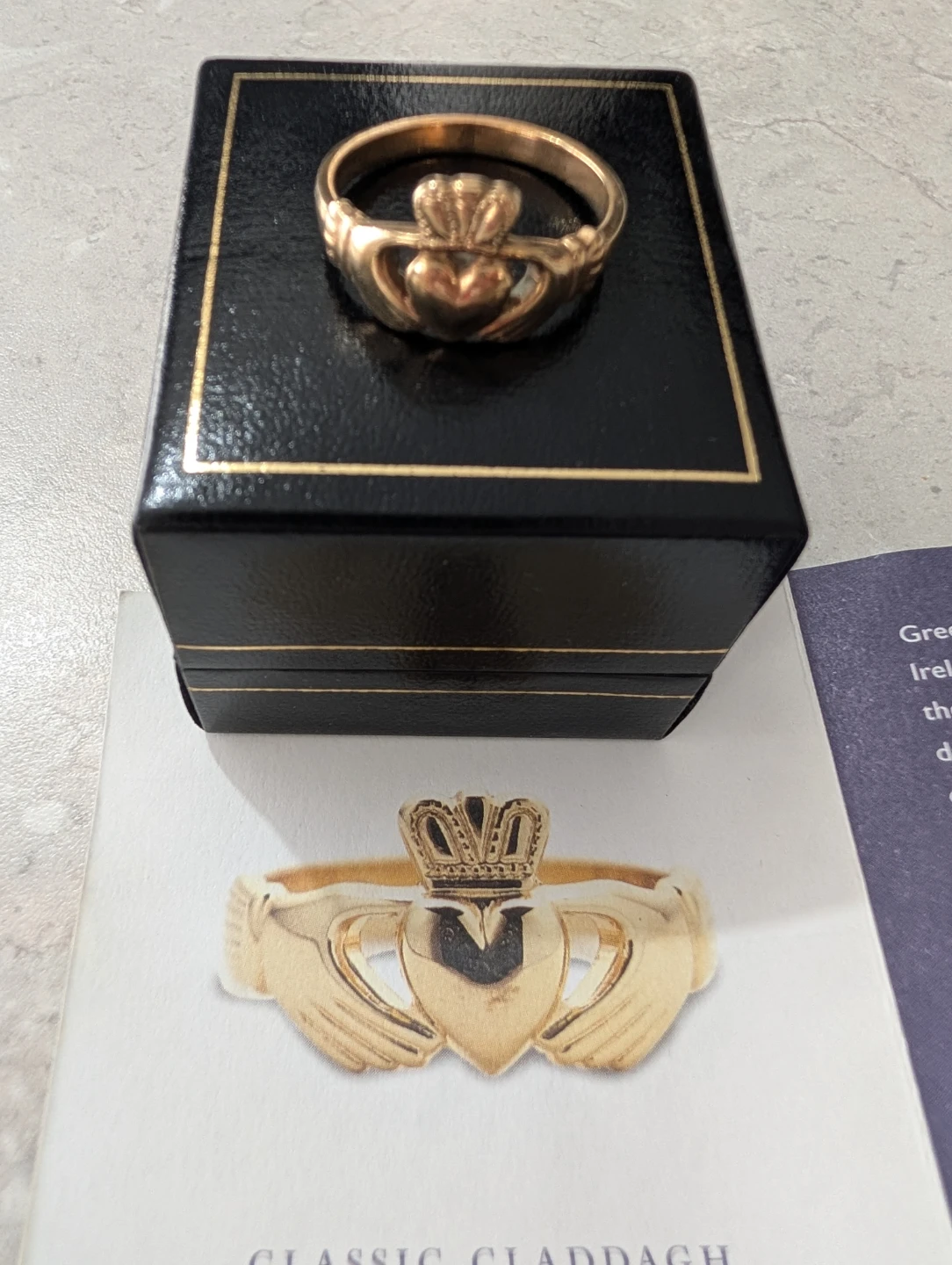 Gold Claddagh Ring with Box - photo 5