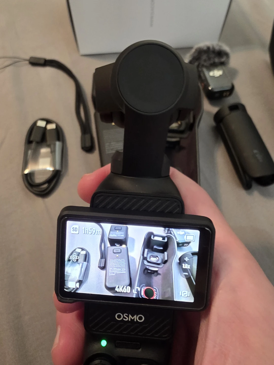 DJI Osmo Pocket 3 Creator Combo - photo 3