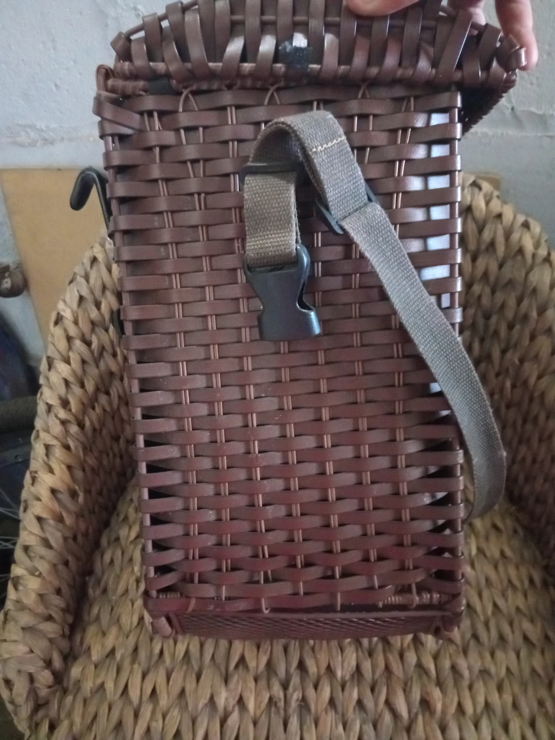 Brown Wicker Bicycle Basket - photo 3