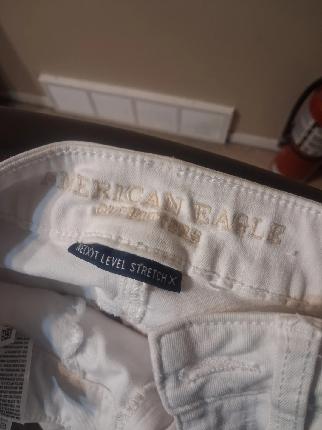 American Eagle Outfitters White Ripped Jeans - photo 2