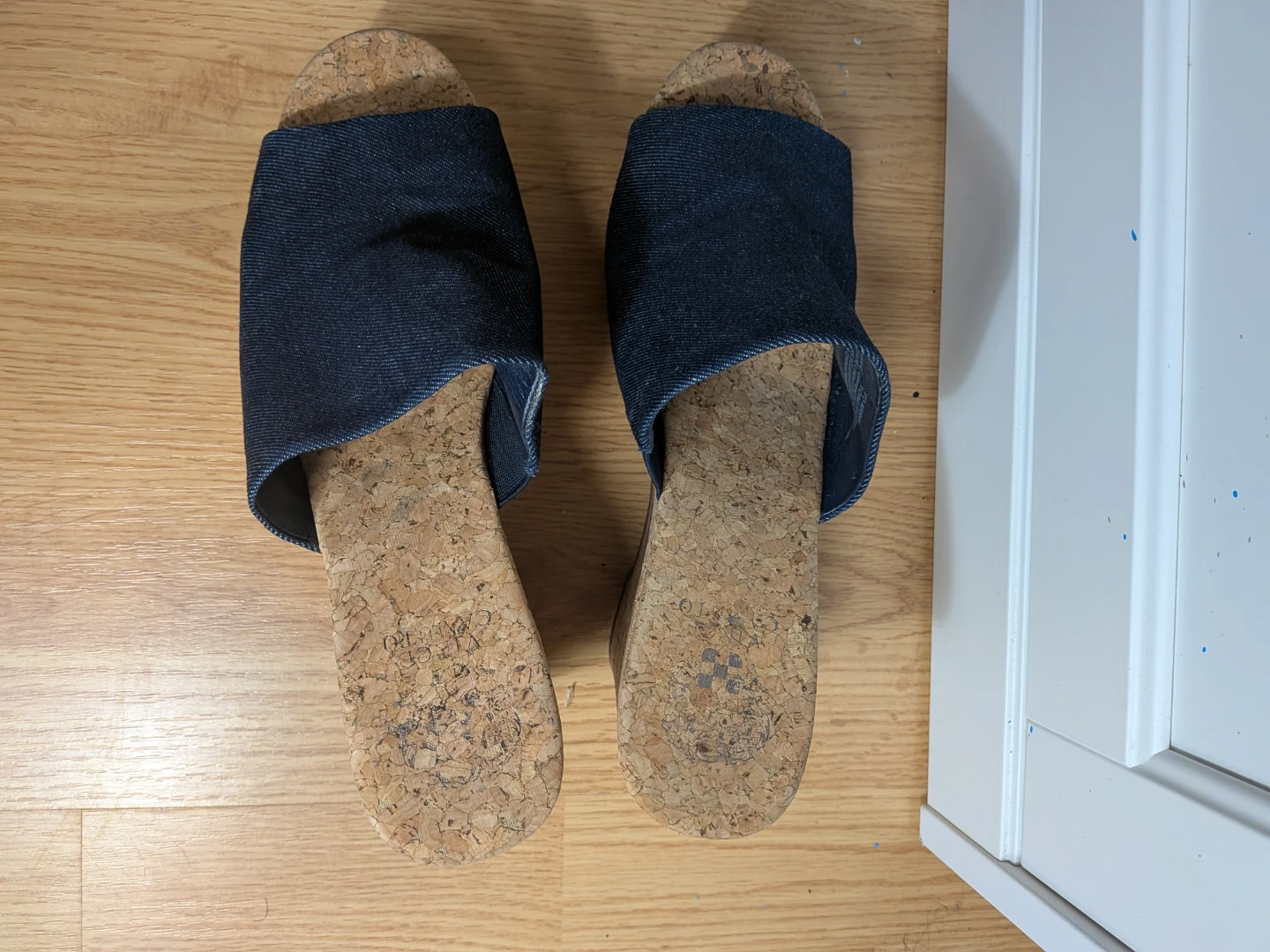 Vince camuto high denim wedges - photo 2